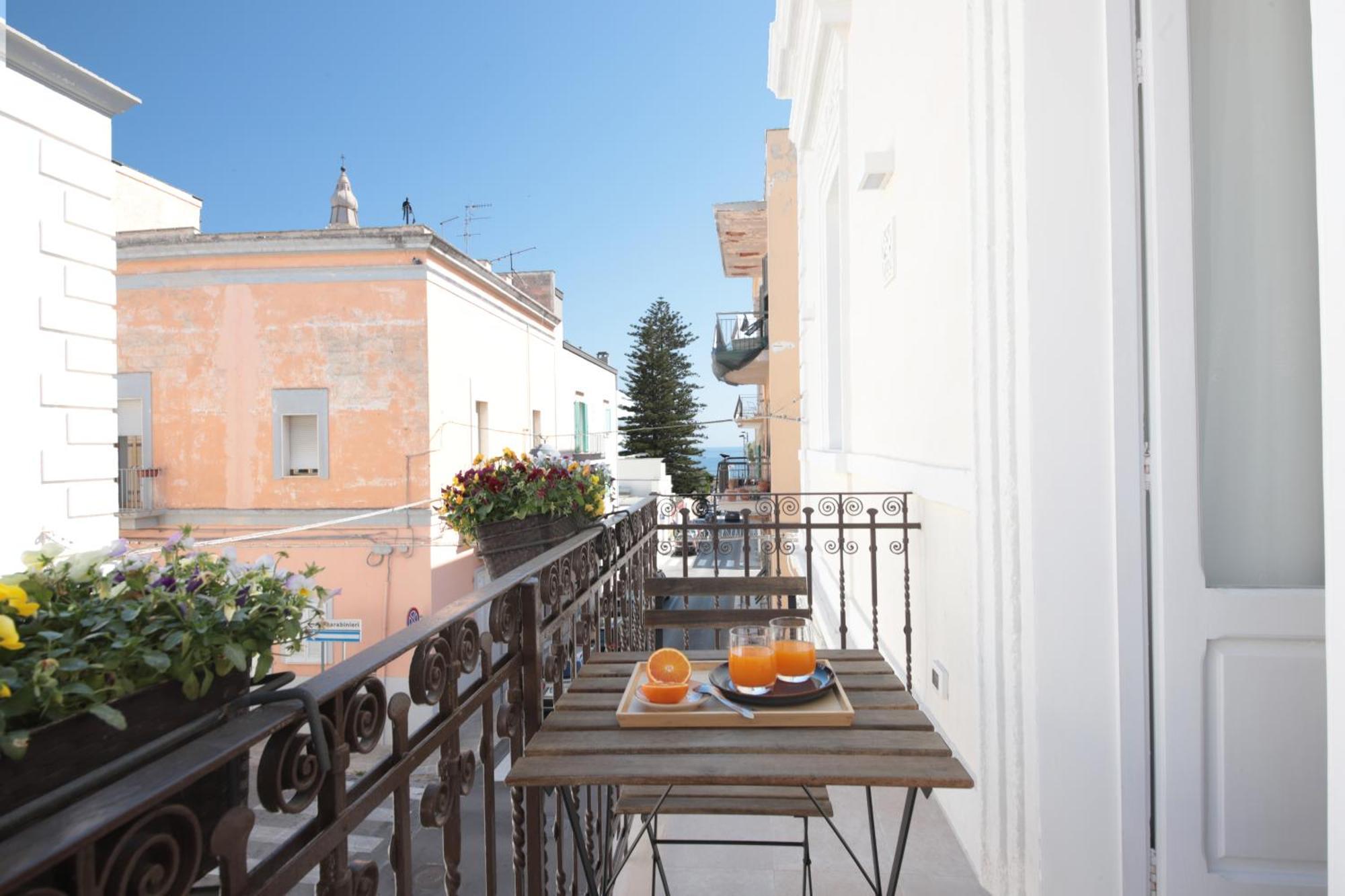 Dimore Madi Con Terrazza Monopoli Exterior foto